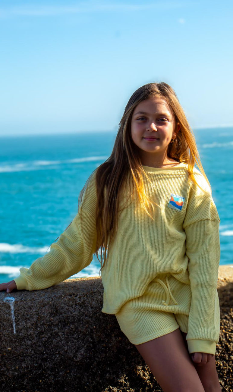BUTTER YELLOW