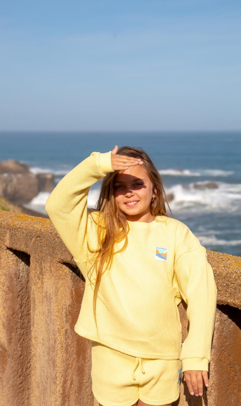 BUTTER YELLOW