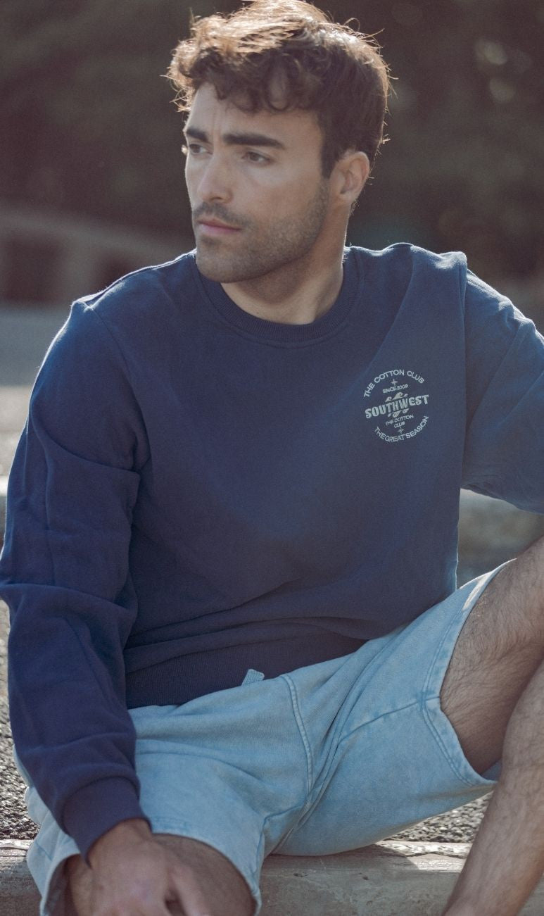 DARK NAVY