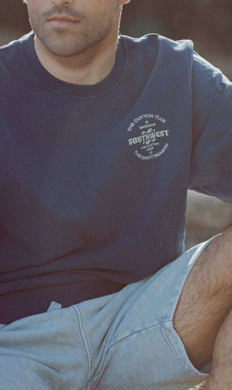 DARK NAVY