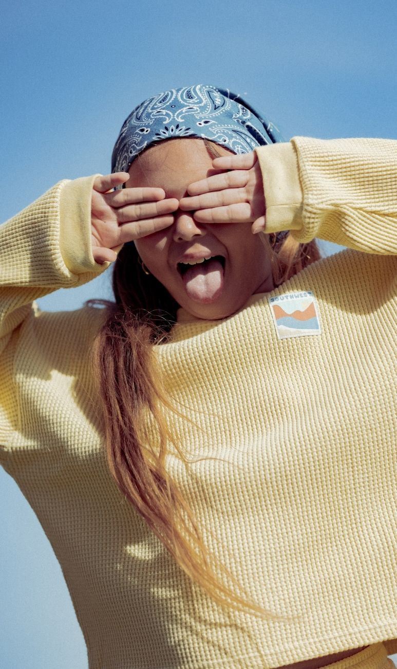BUTTER YELLOW