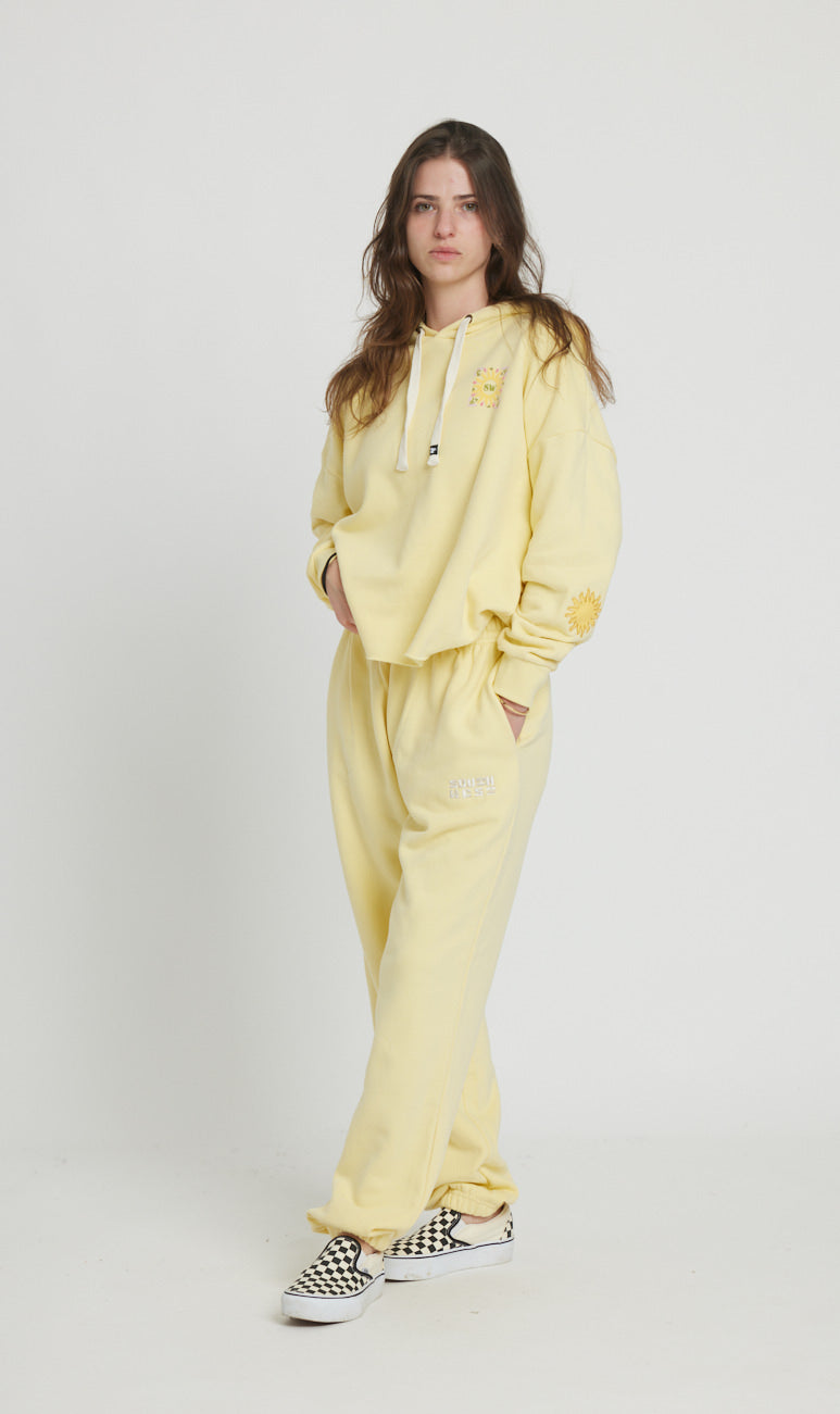 BUTTER YELLOW
