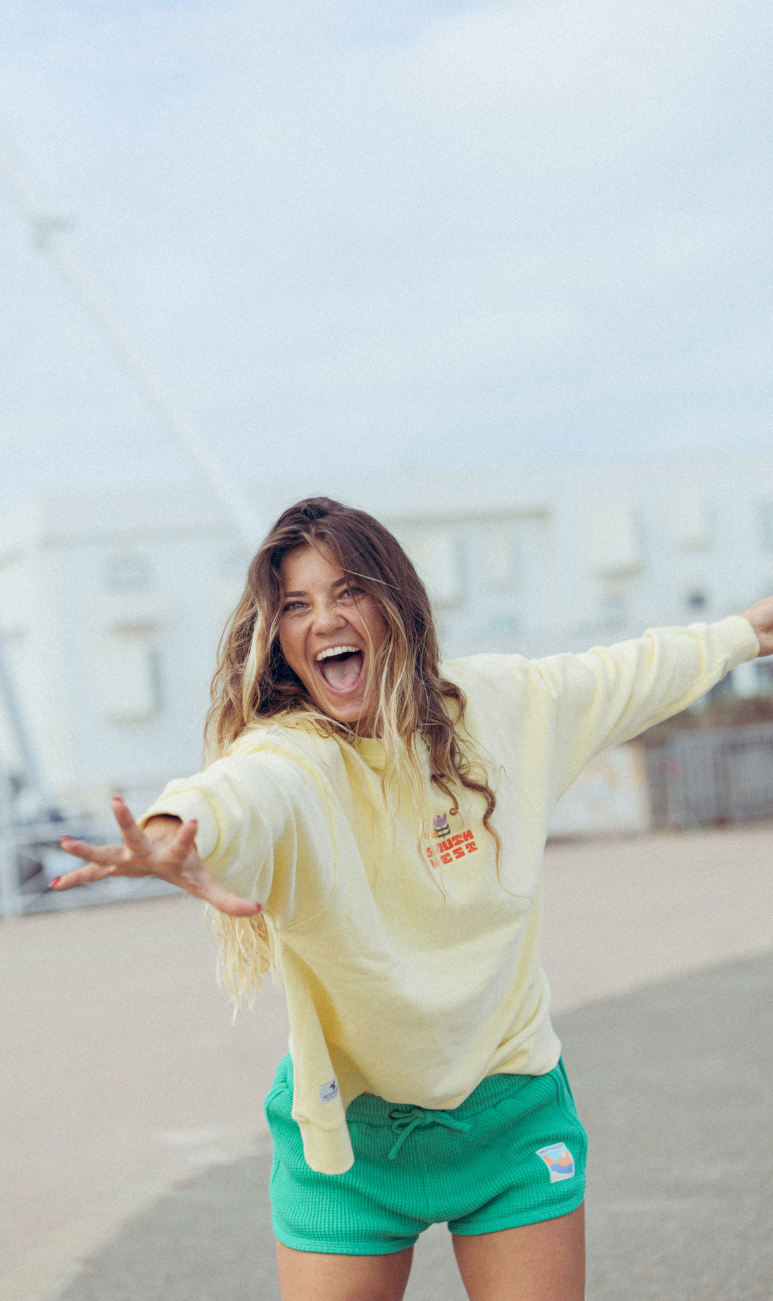 BUTTER YELLOW