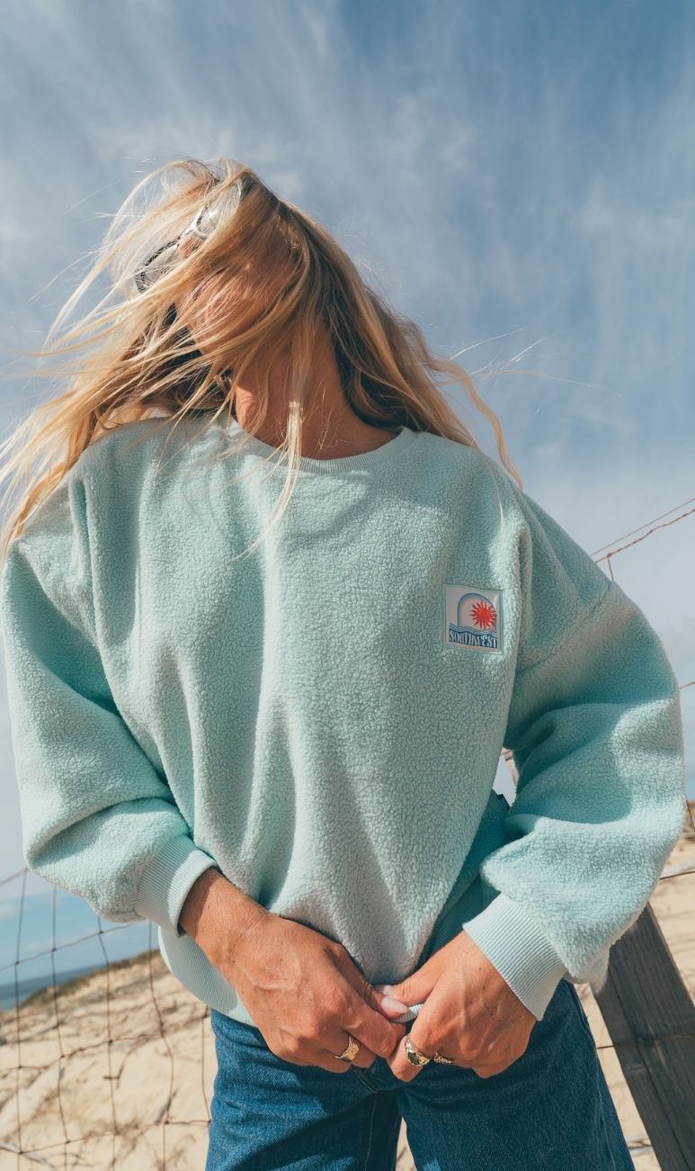 TURQUOISE